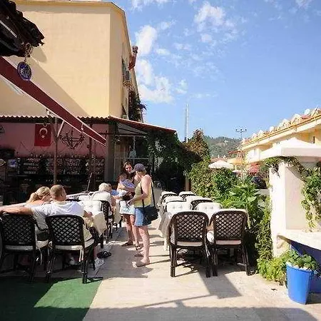 Grand Sol Apartment *